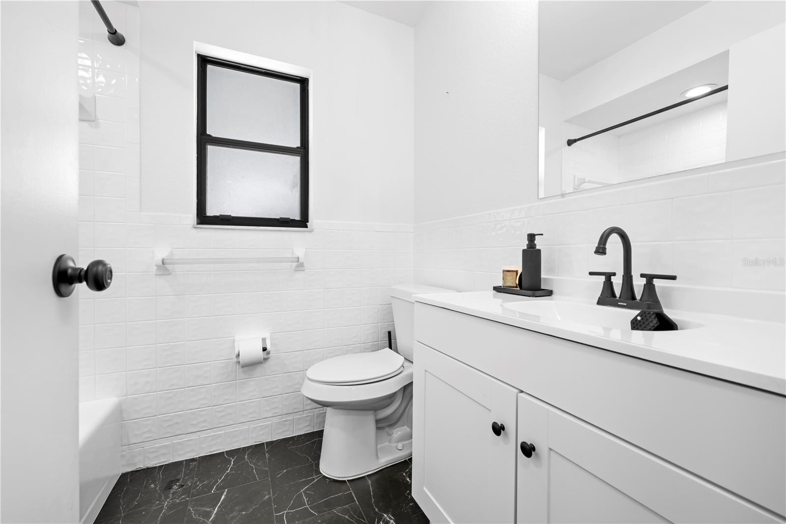 Image 30 of 61 For 3041 Waterfall Drive