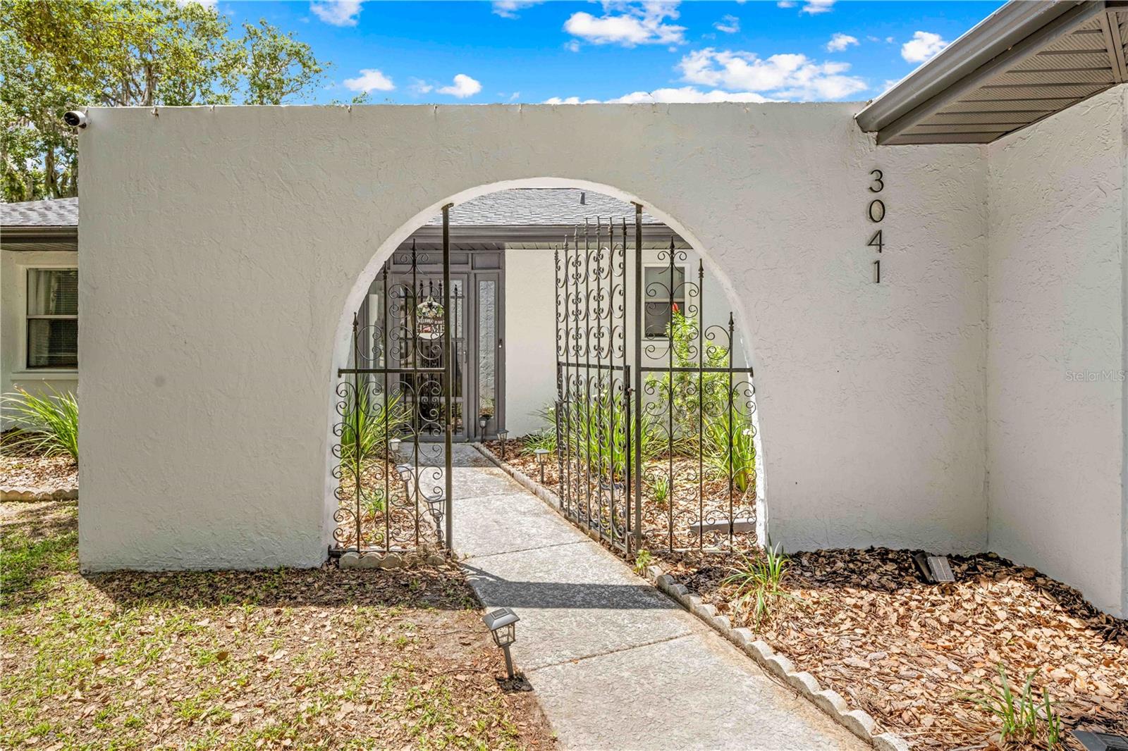Image 4 of 61 For 3041 Waterfall Drive