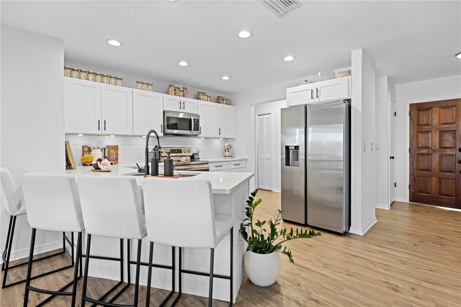 Image 9 of 61 For 3041 Waterfall Drive