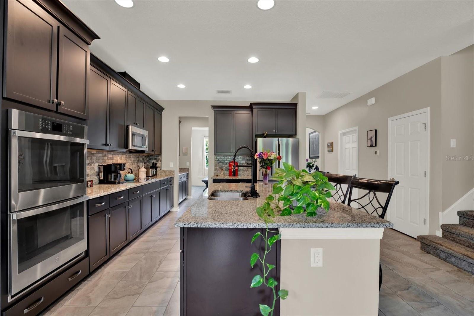 Listing photo id 13 for 22368 Woodmen Hall Drive