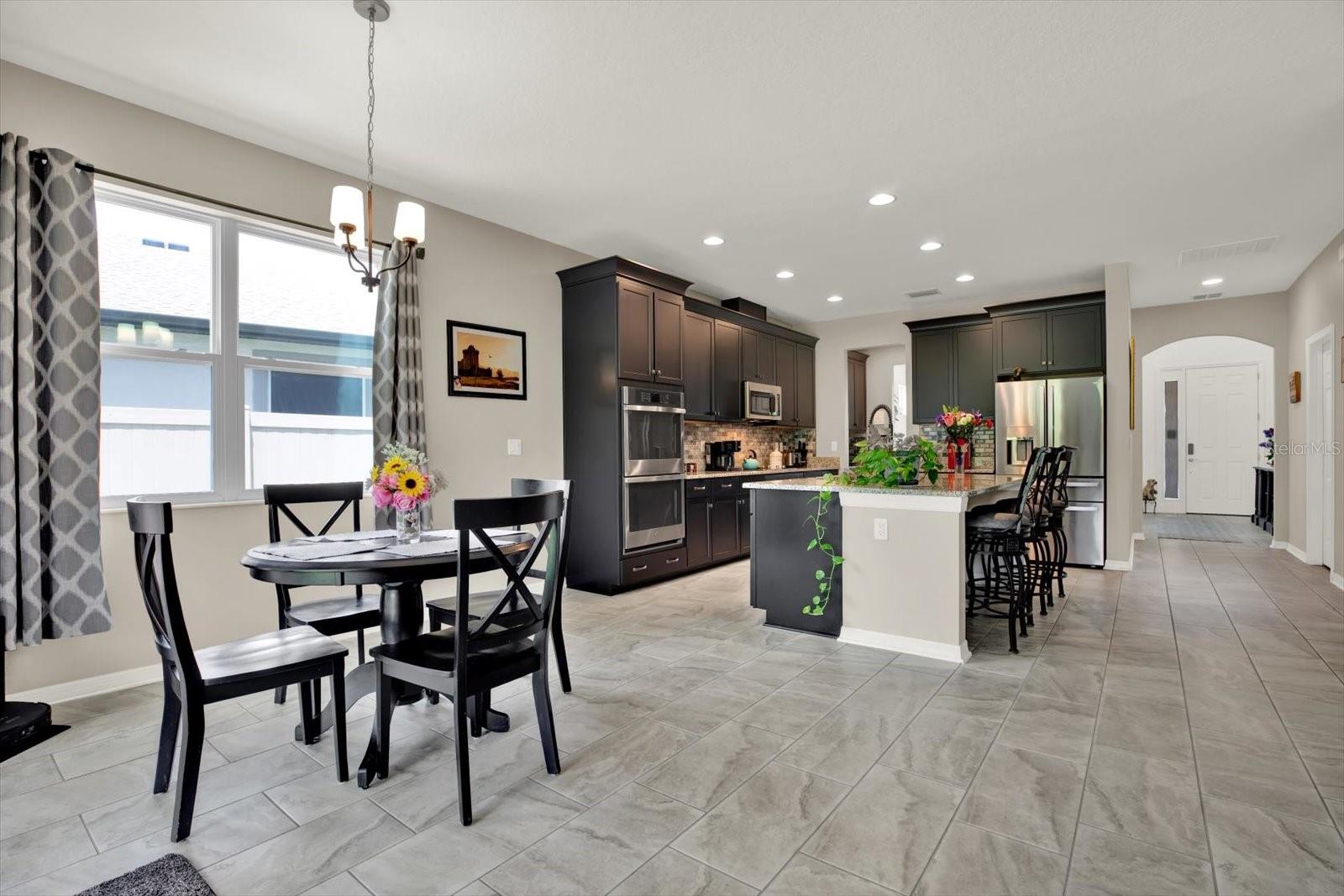 Listing photo id 17 for 22368 Woodmen Hall Drive
