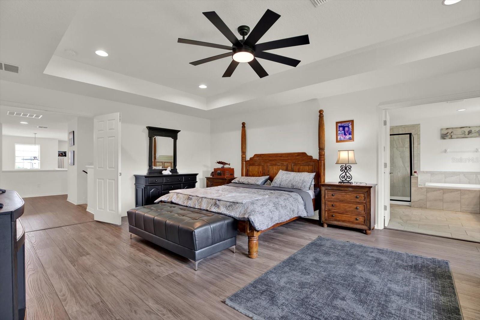 Listing photo id 24 for 22368 Woodmen Hall Drive