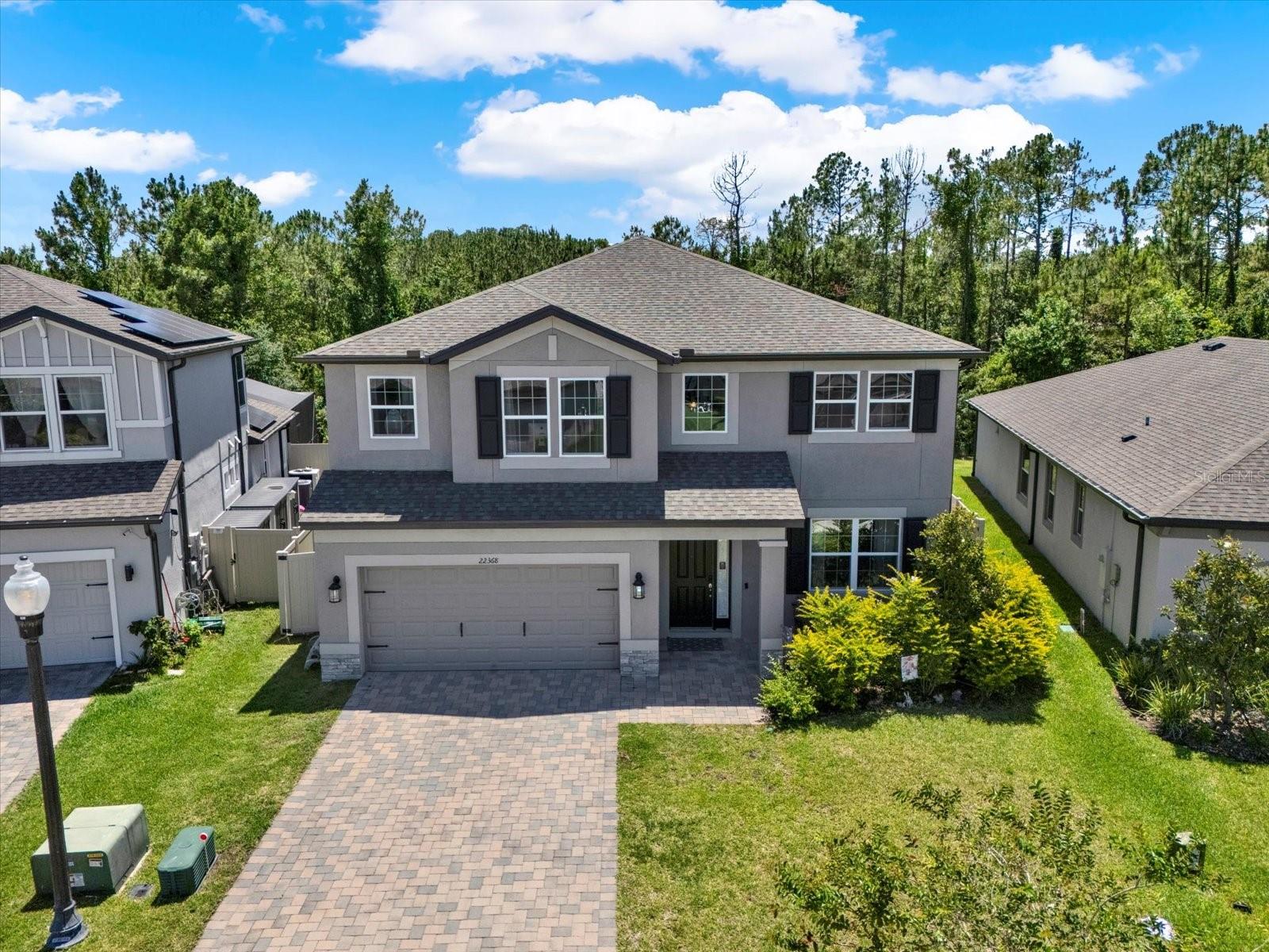 Listing photo id 38 for 22368 Woodmen Hall Drive