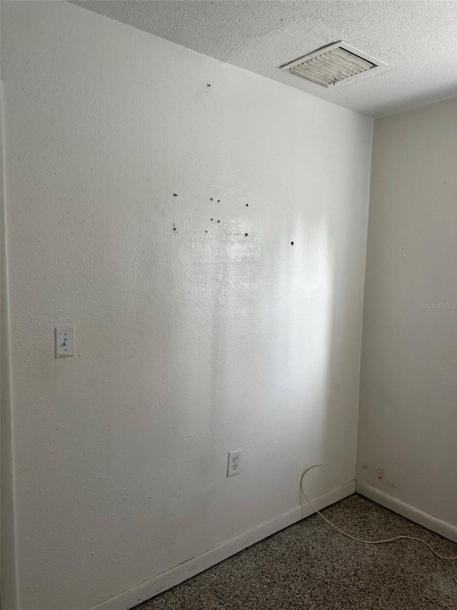 Image 12 of 16 For 4506 Eden Rock Road