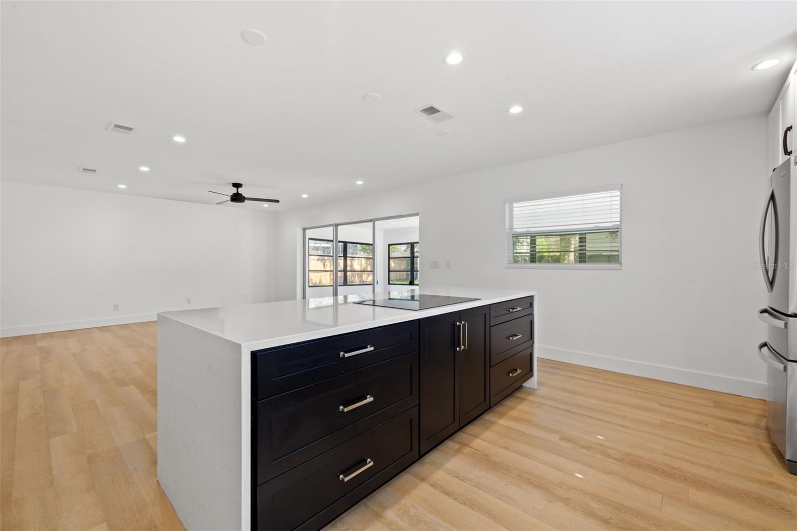 Image 10 of 24 For 3408 Swann Avenue