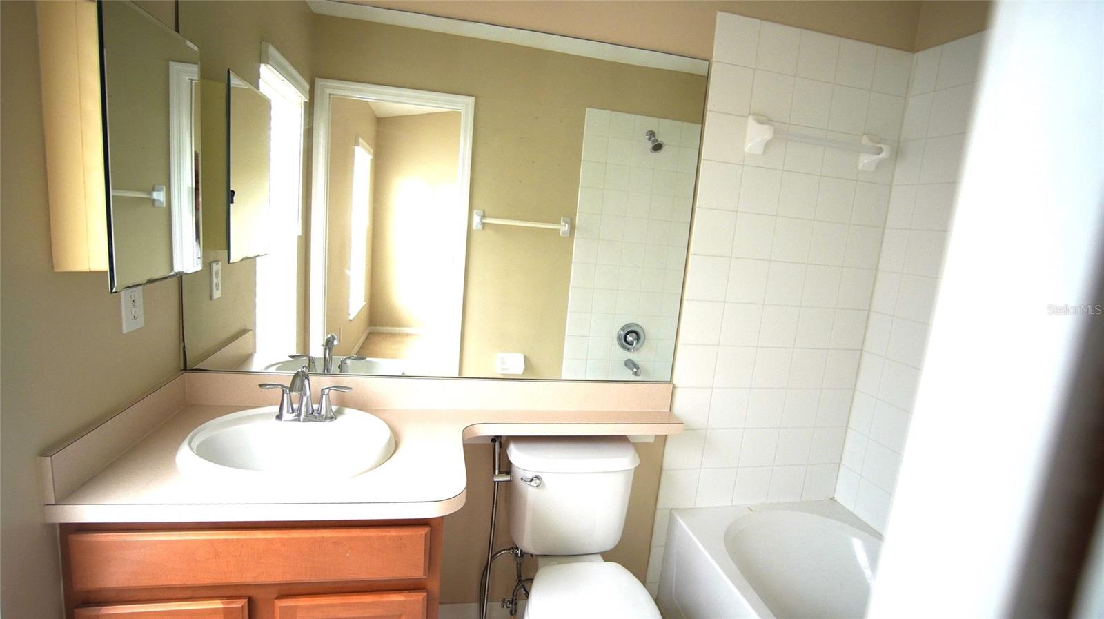 Image 10 of 17 For 31142 Flannery Court