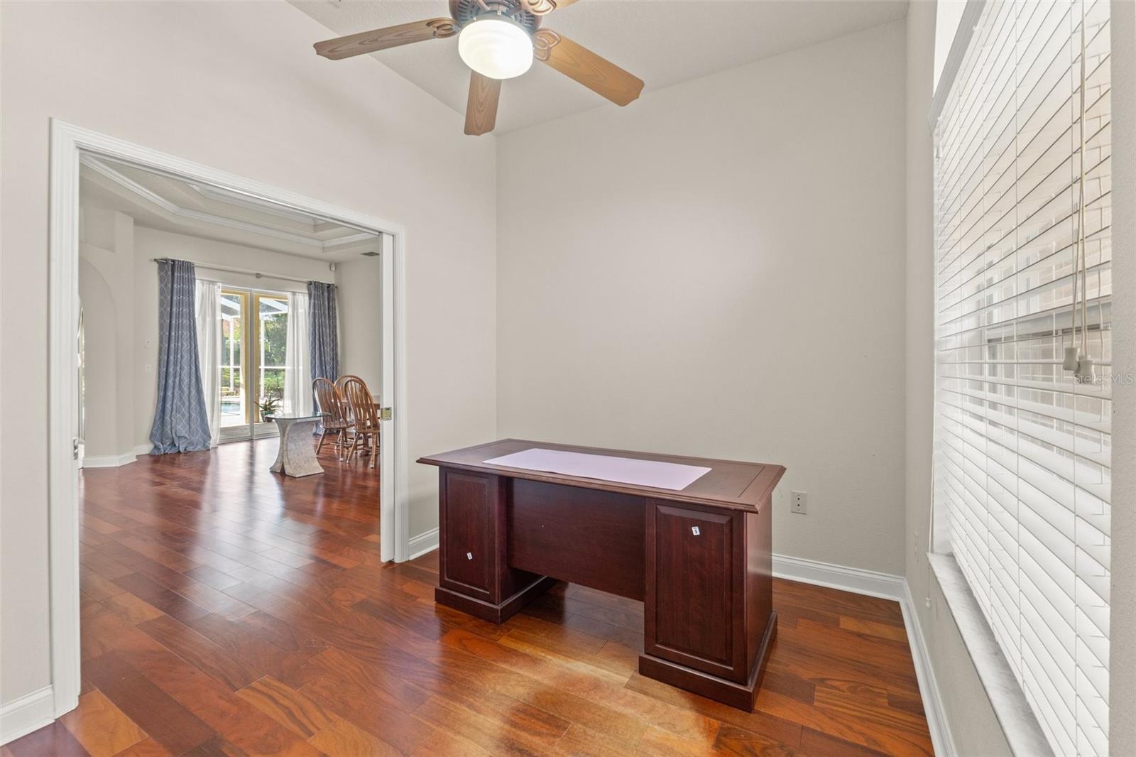 Image 20 of 53 For 13375 Newcastle Avenue