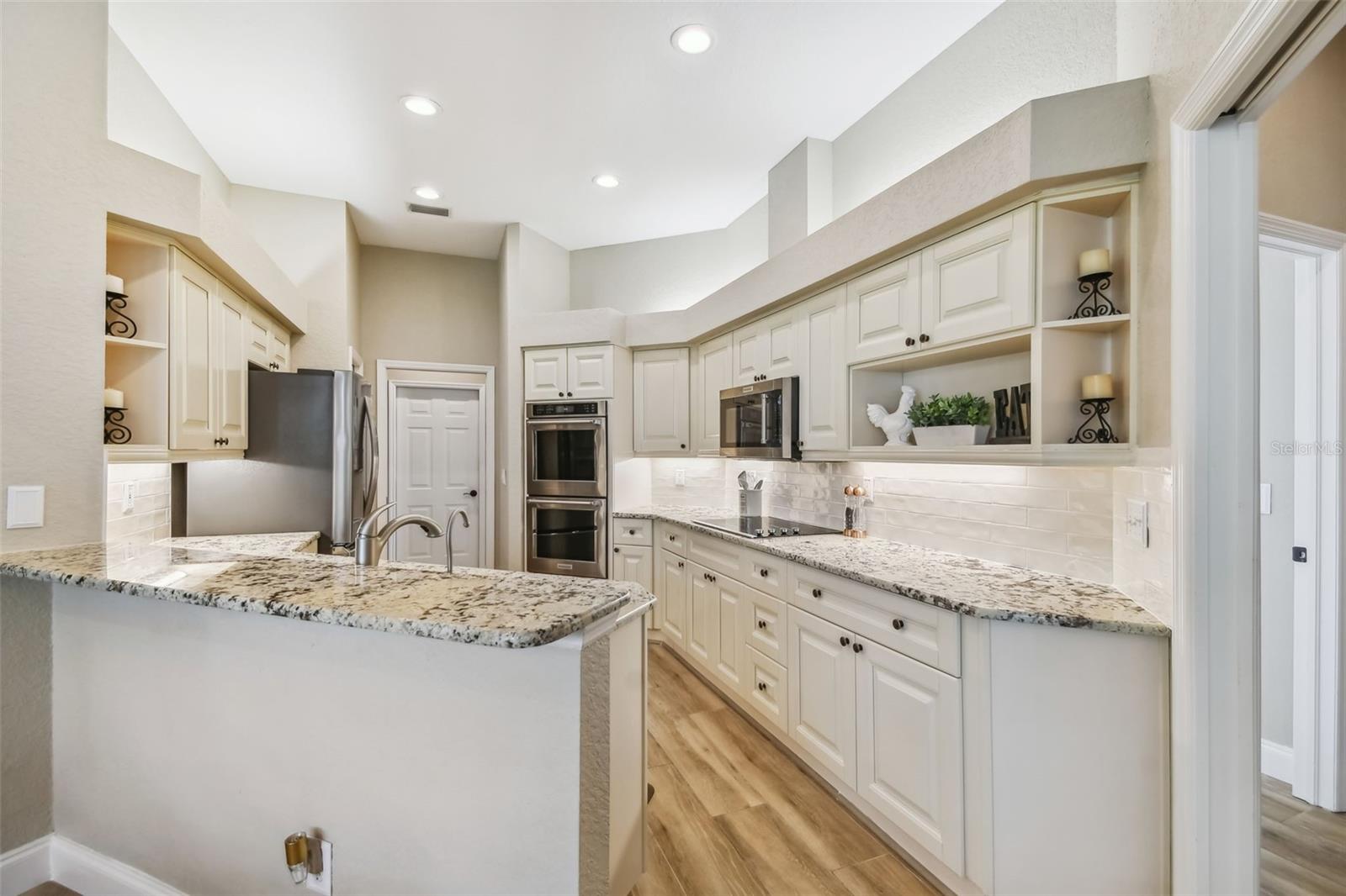 Image 12 of 90 For 5027 Cross Pointe Drive