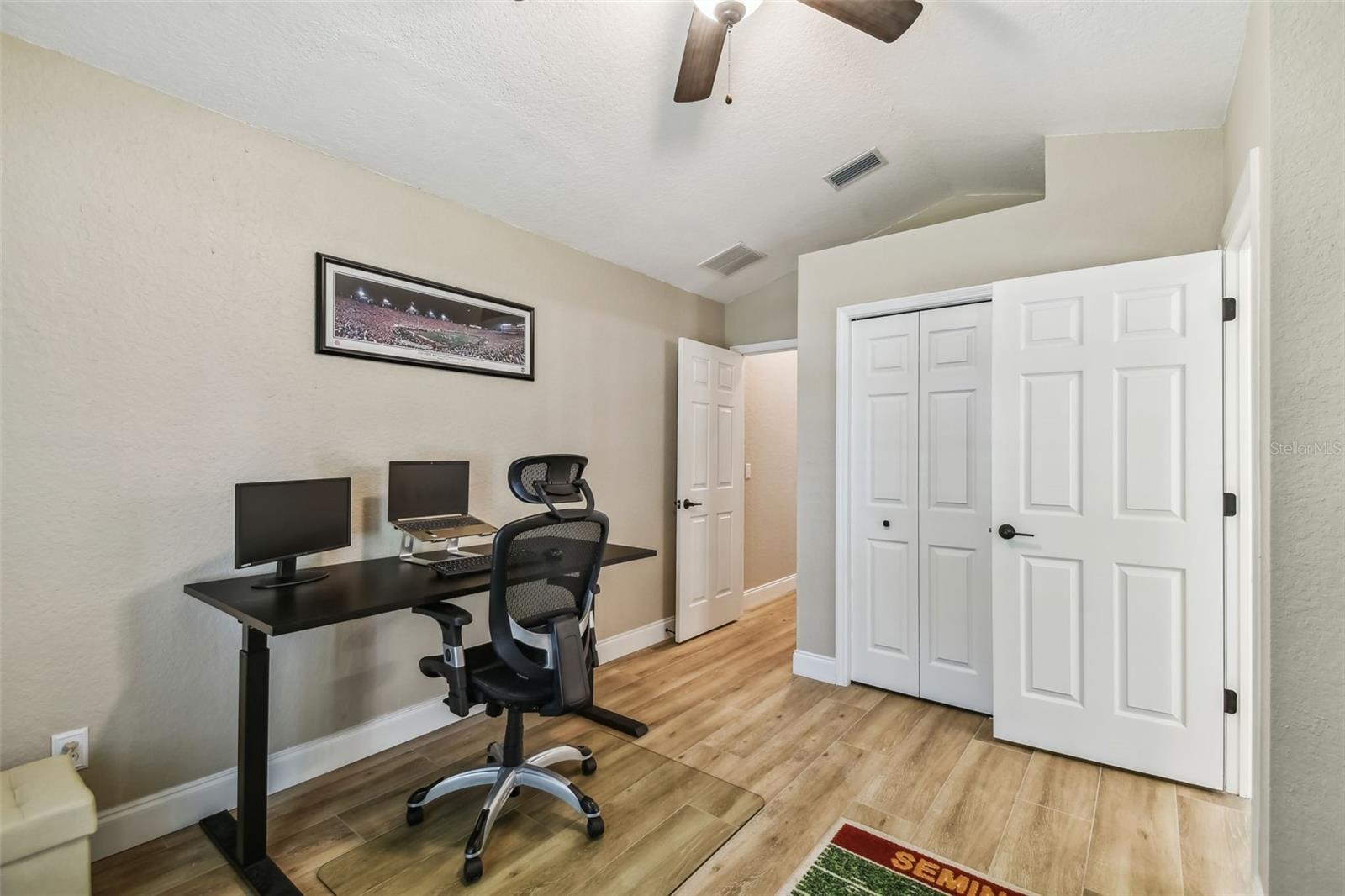 Image 33 of 90 For 5027 Cross Pointe Drive