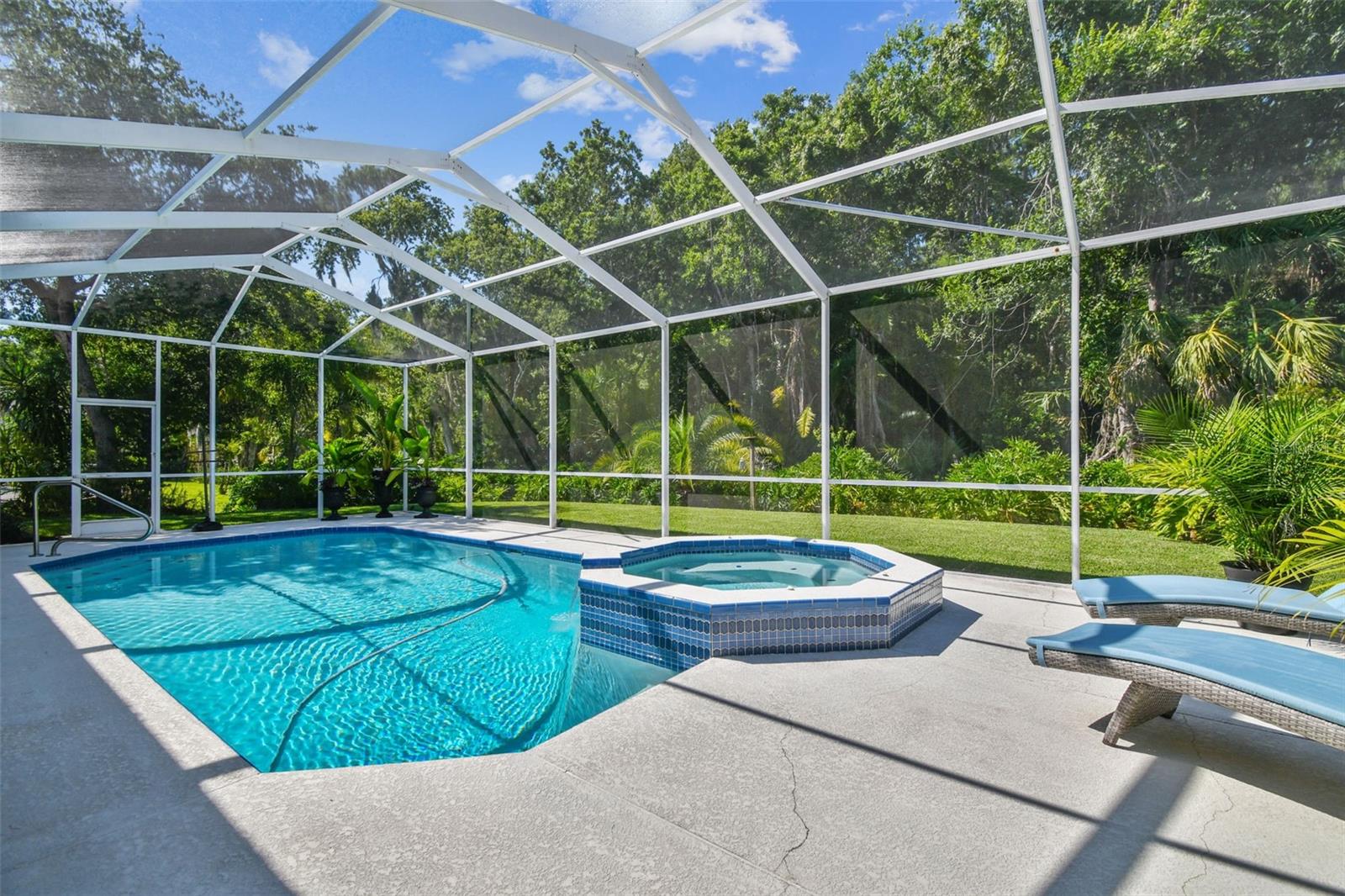 Image 36 of 90 For 5027 Cross Pointe Drive