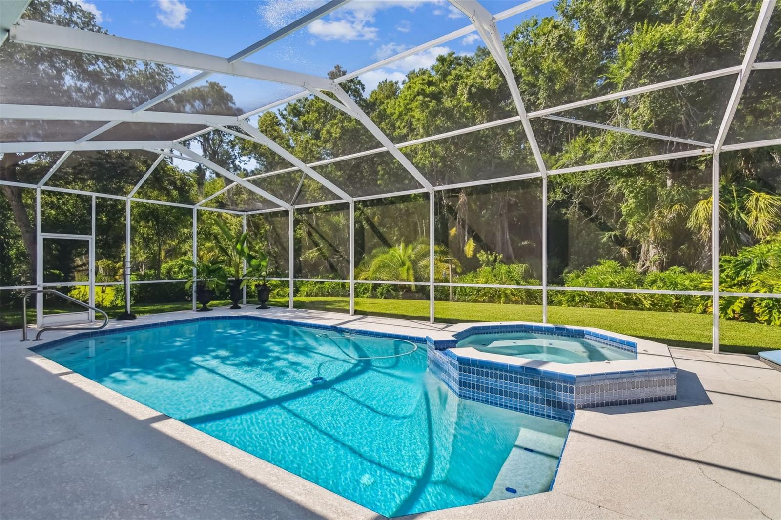 Image 43 of 90 For 5027 Cross Pointe Drive