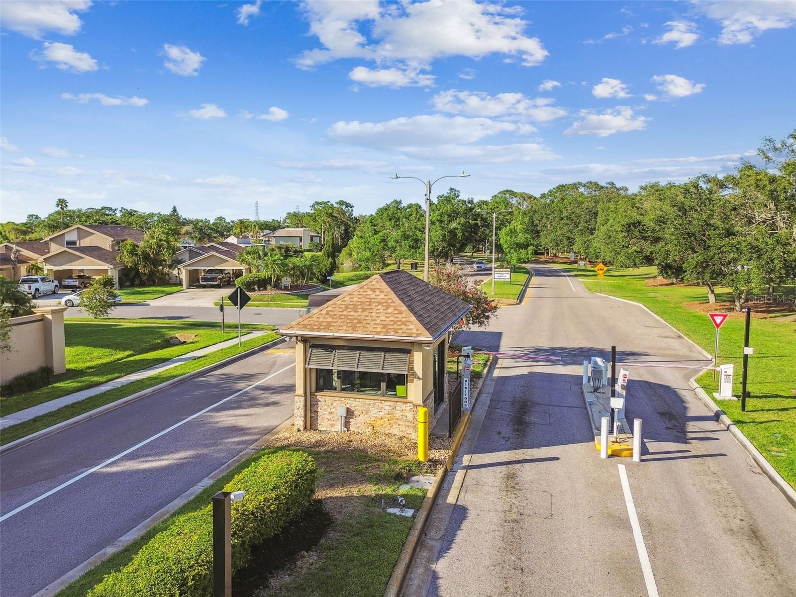 Image 68 of 90 For 5027 Cross Pointe Drive