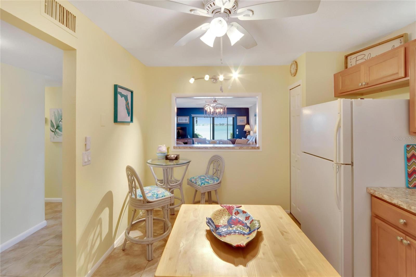 Image 16 of 62 For 7700 Sun Island Drive S 105