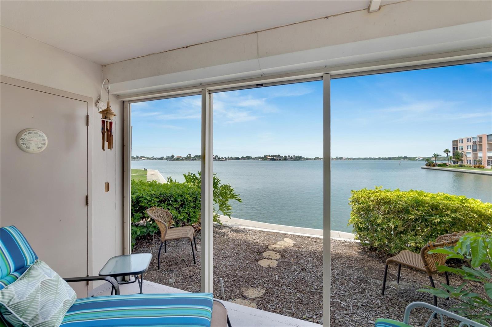 Image 32 of 62 For 7700 Sun Island Drive S 105