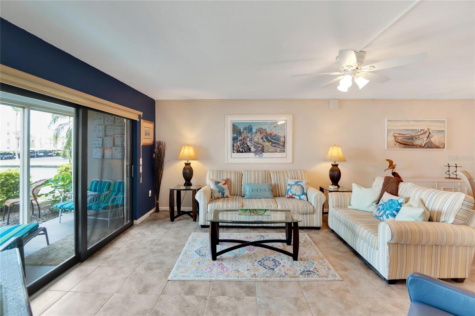 Image 6 of 62 For 7700 Sun Island Drive S 105