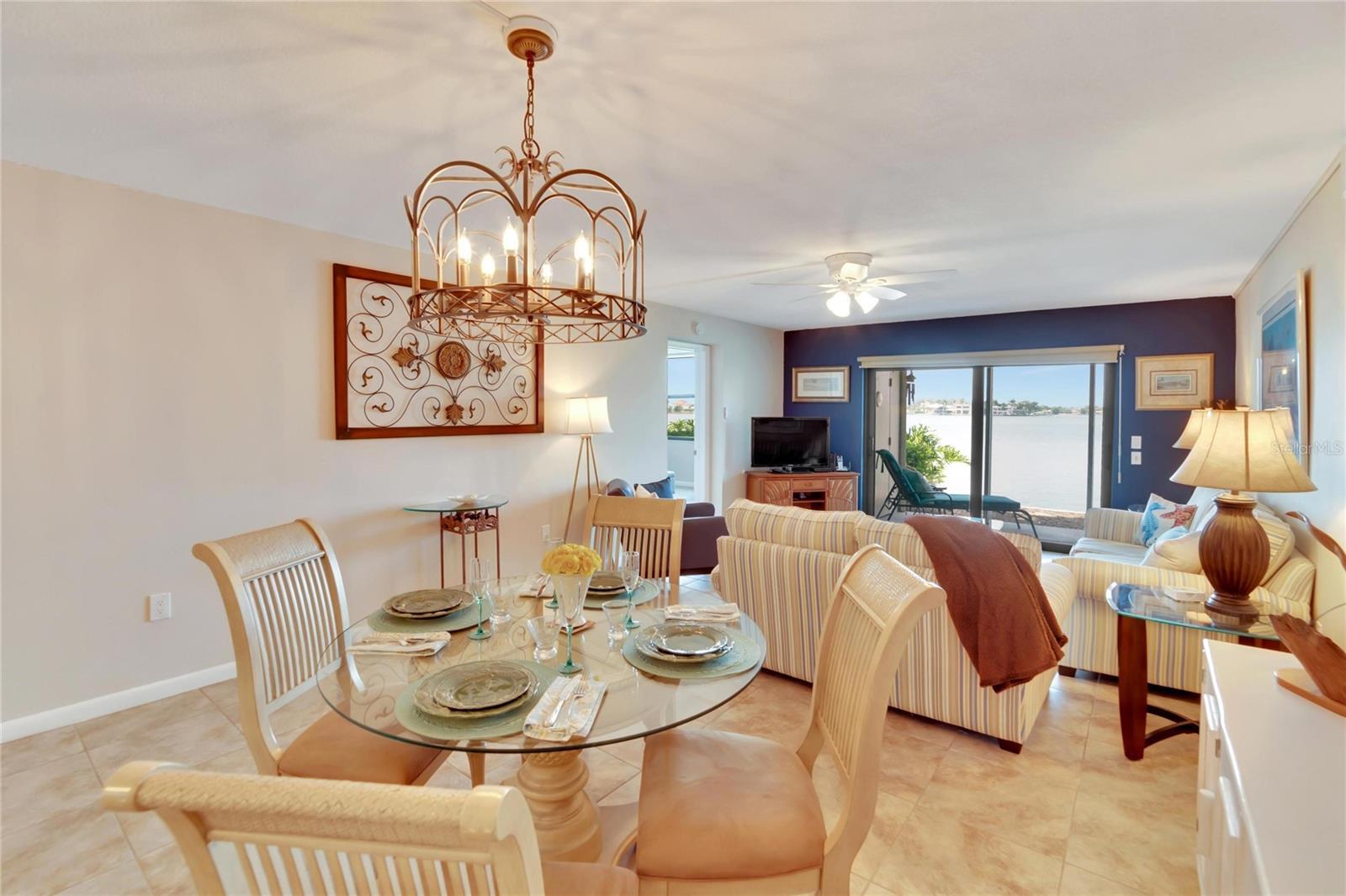 Image 9 of 62 For 7700 Sun Island Drive S 105