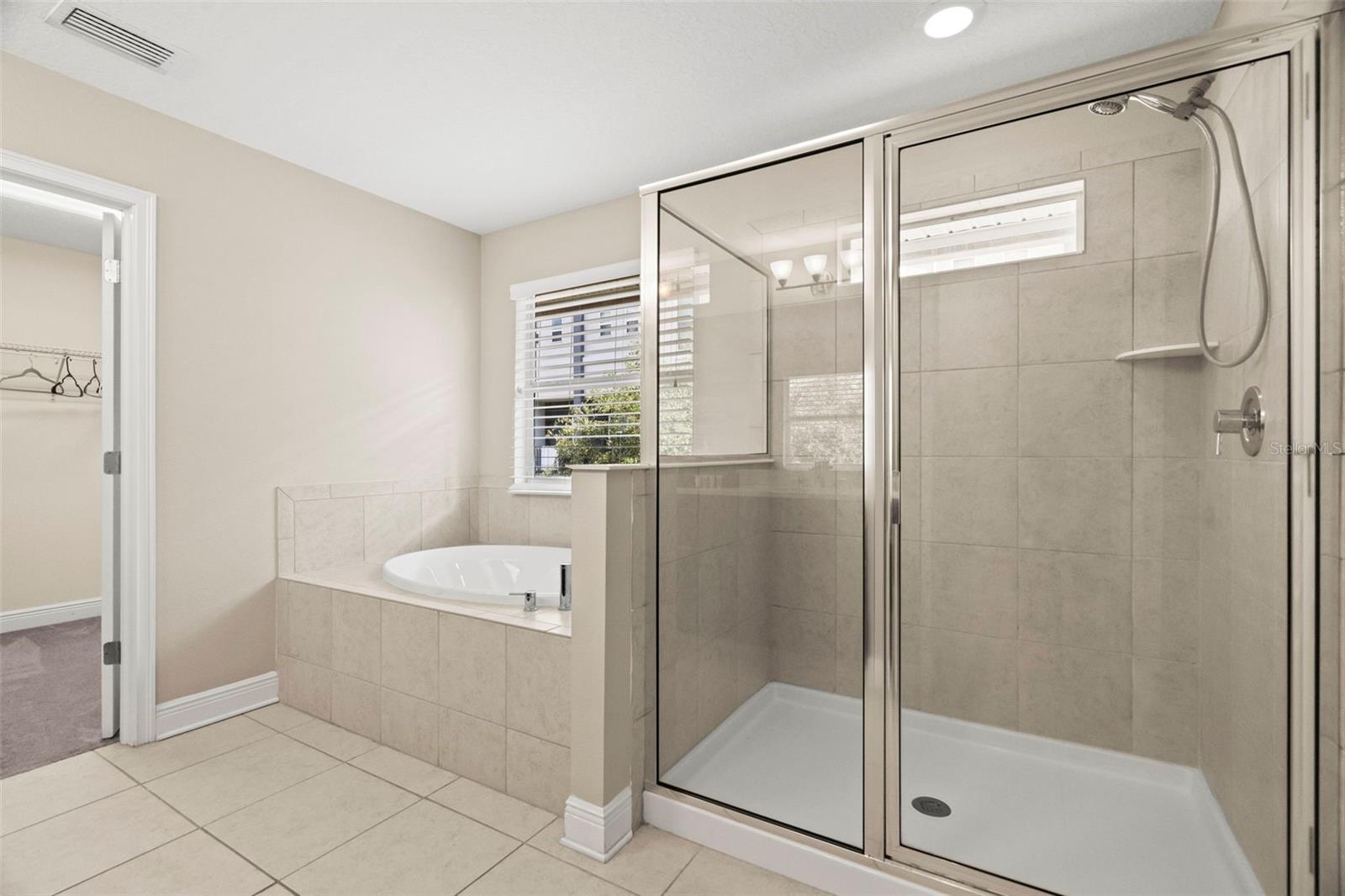 Listing photo id 16 for 1520 Fig Street