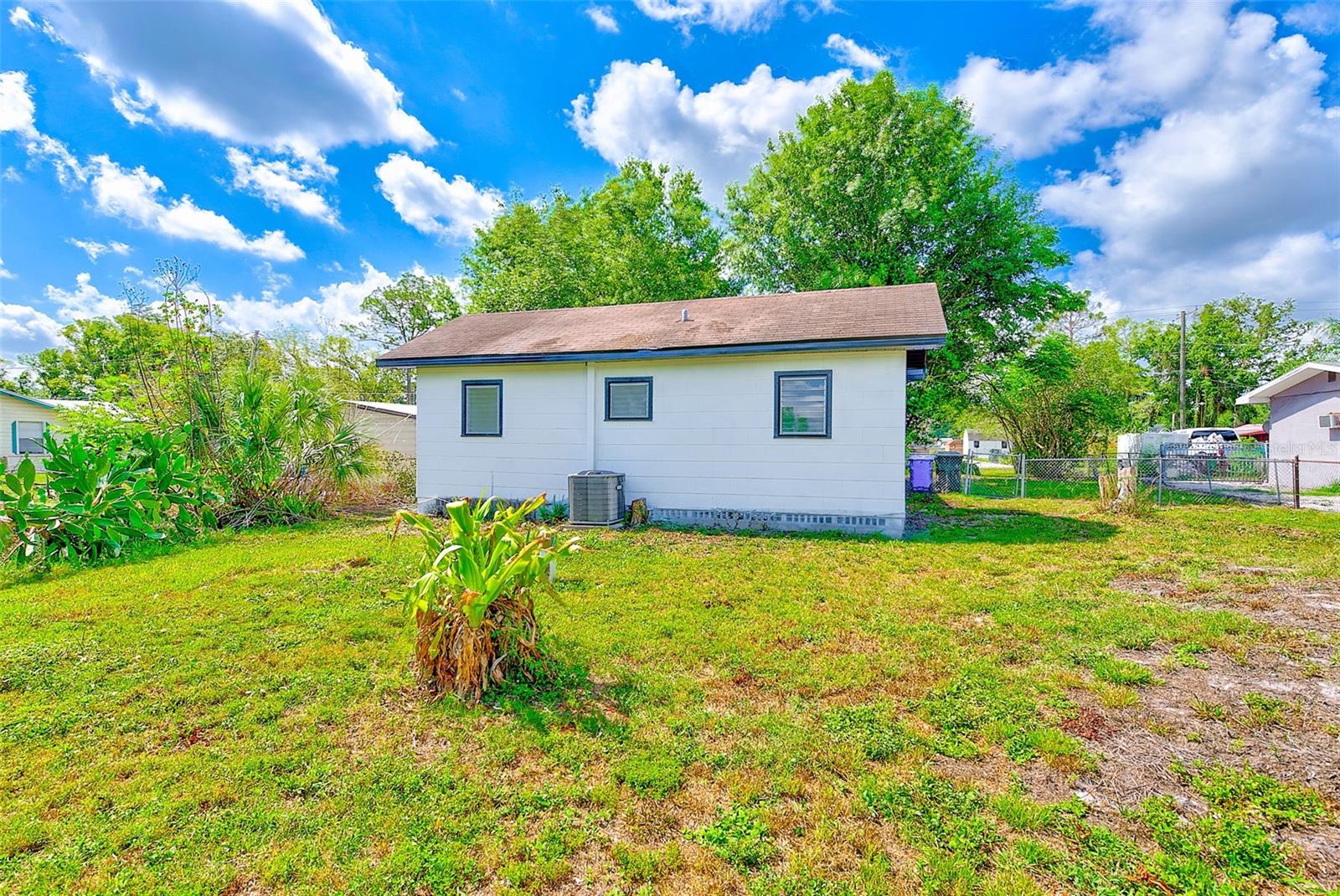 Image 19 of 22 For 211 Crescent Drive