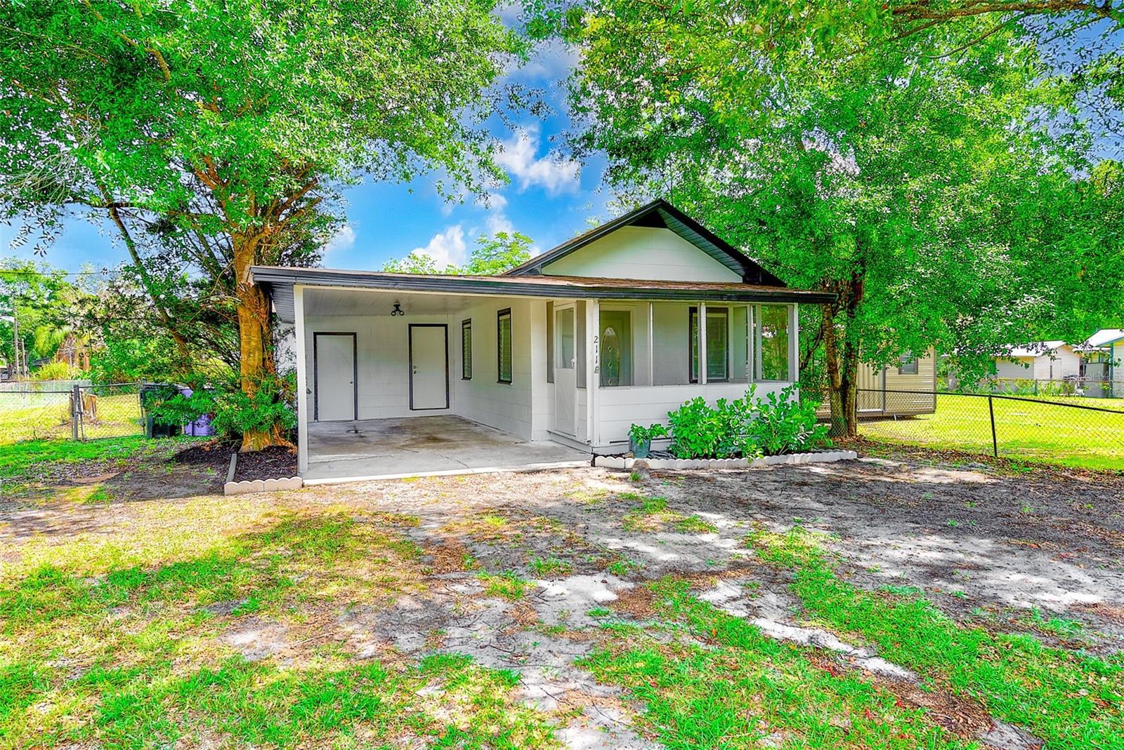 Image 21 of 22 For 211 Crescent Drive