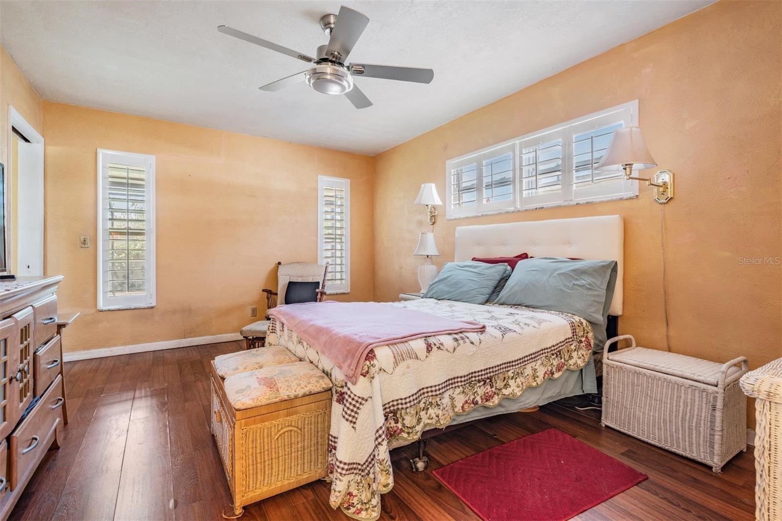 Image 16 of 37 For 8956 124th Way