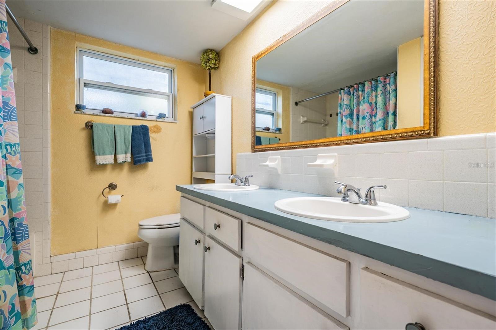 Image 21 of 37 For 8956 124th Way
