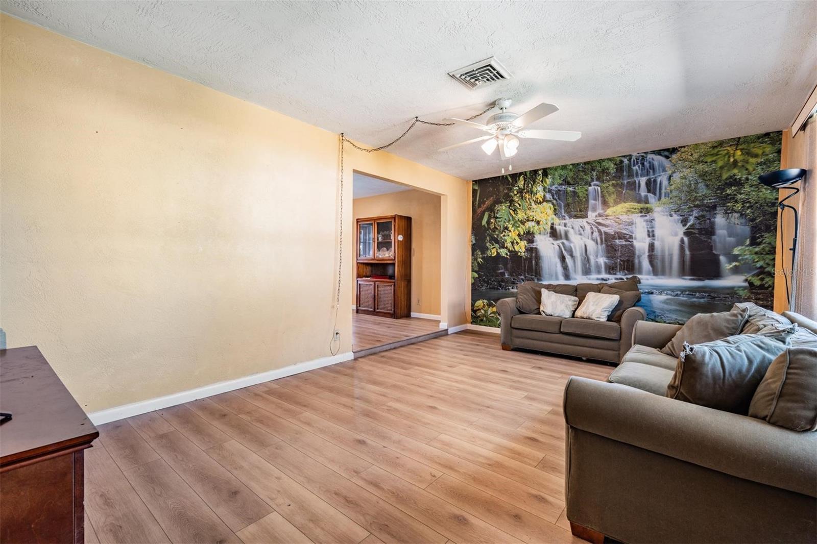 Image 3 of 37 For 8956 124th Way