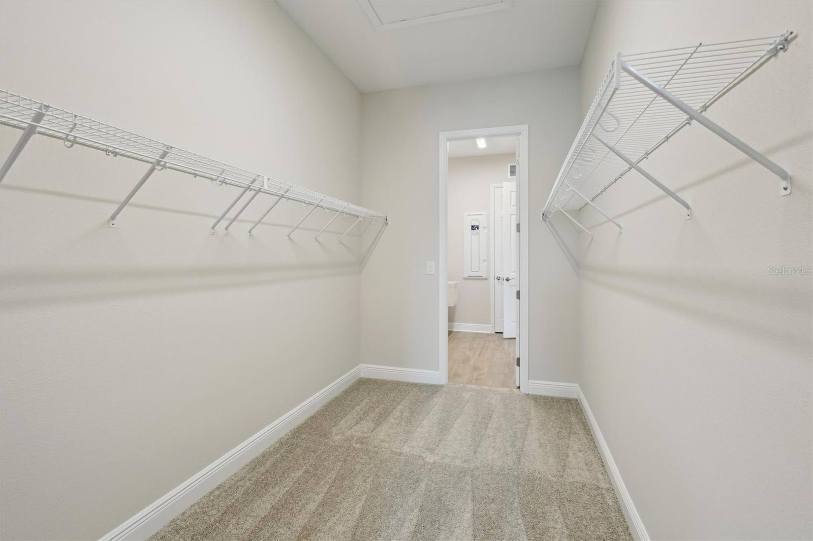 Image 12 of 23 For 35571 Stableton Lane