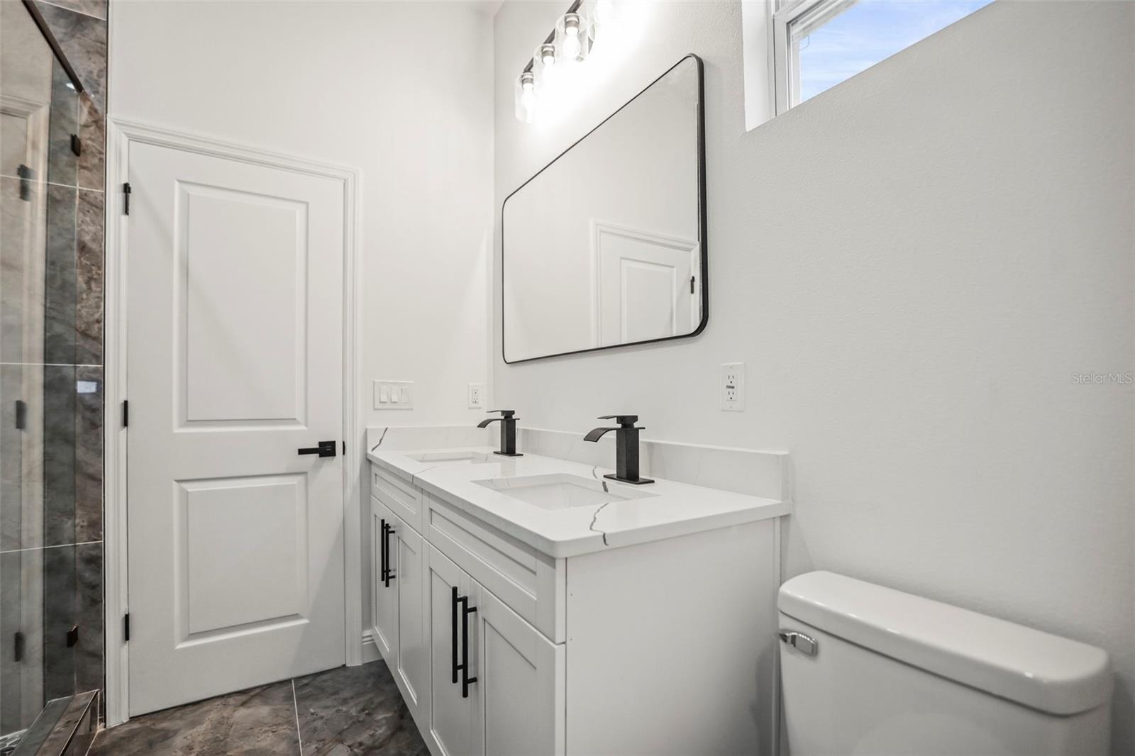 Image 20 of 54 For 331 Archimedes Street
