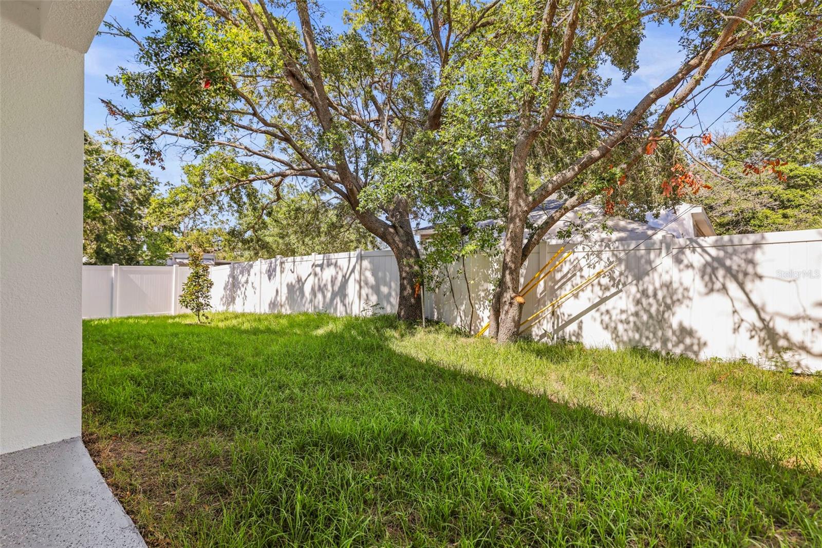 Image 37 of 54 For 331 Archimedes Street