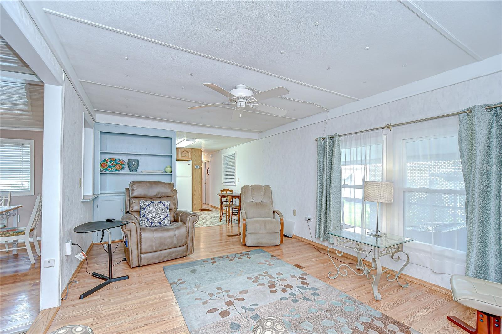 Image 11 of 50 For 35142 Zephyr Shores Drive
