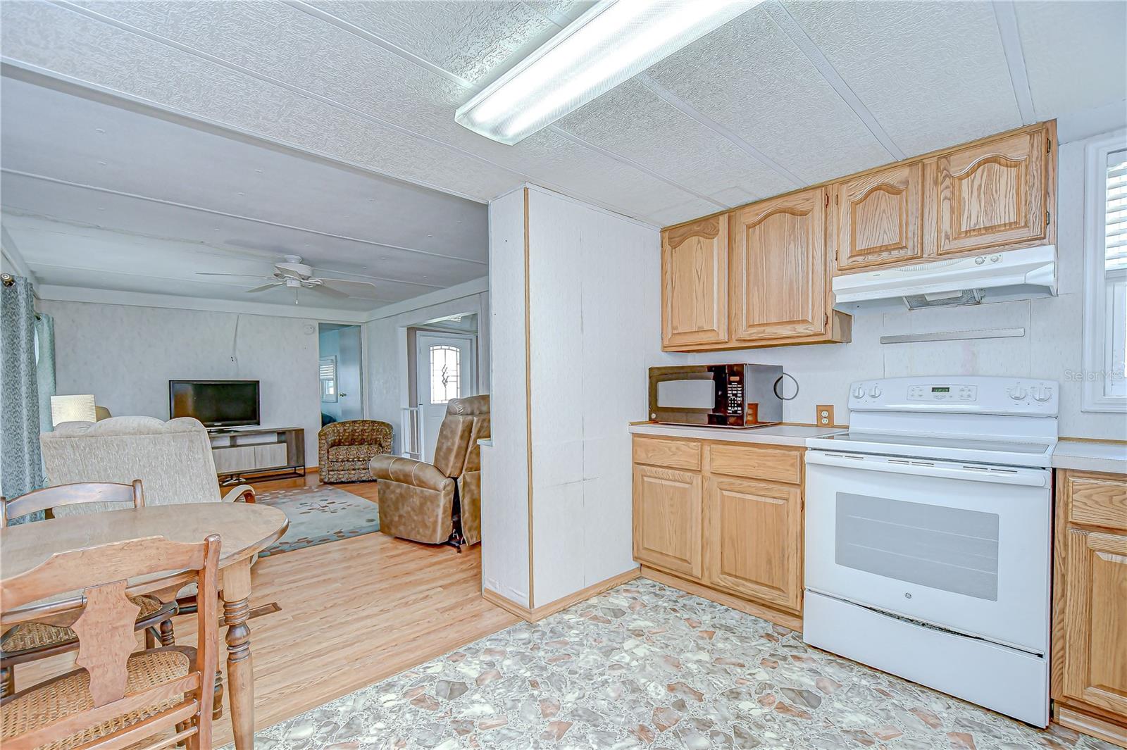 Image 18 of 50 For 35142 Zephyr Shores Drive
