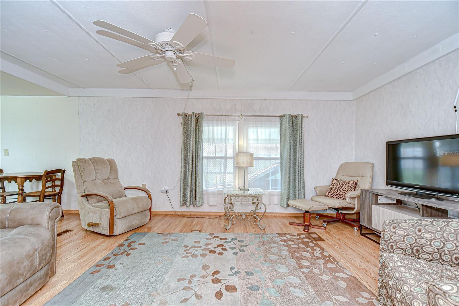 Image 9 of 50 For 35142 Zephyr Shores Drive
