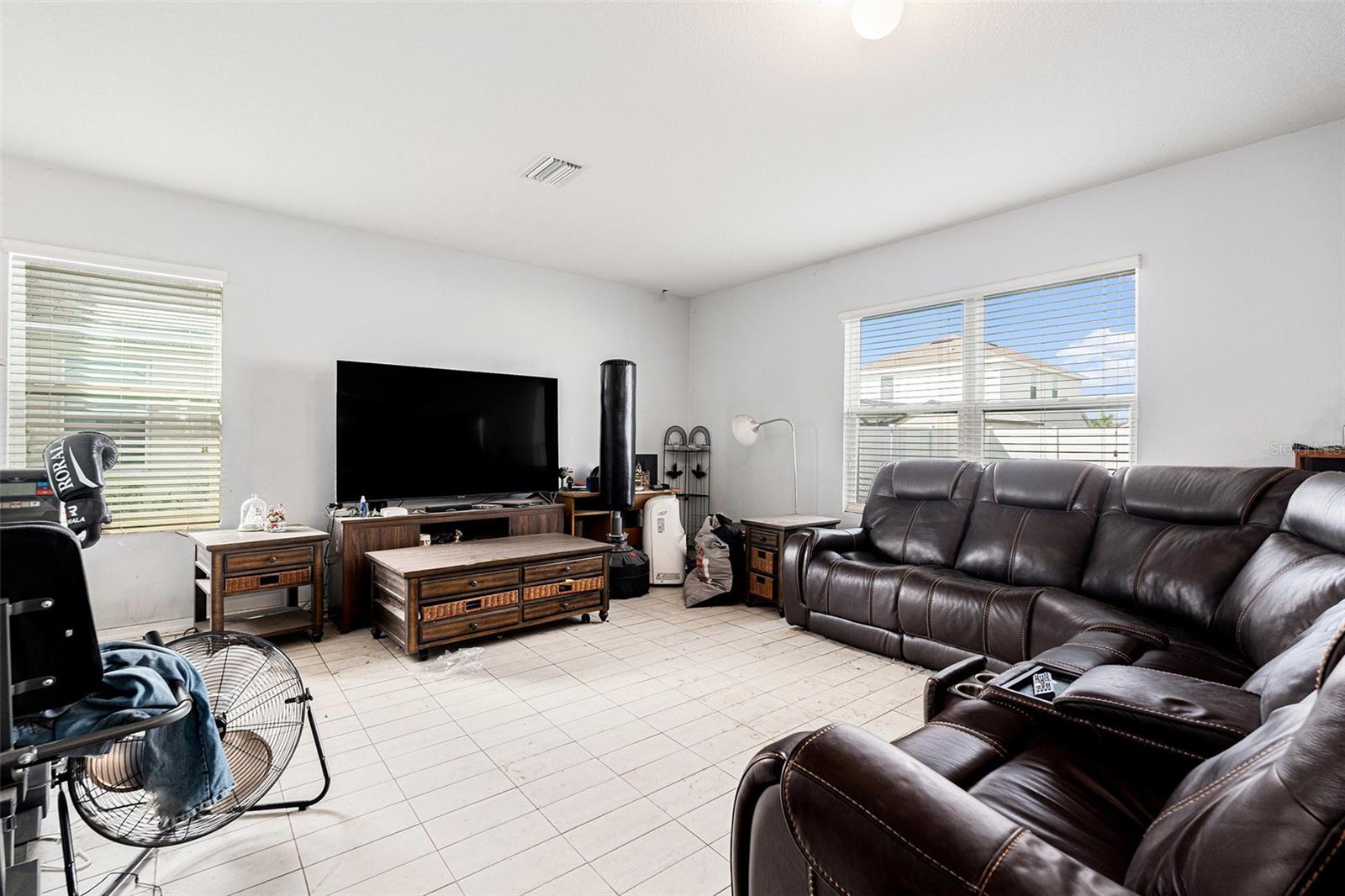 Image 7 of 18 For 3509 San Moise Street
