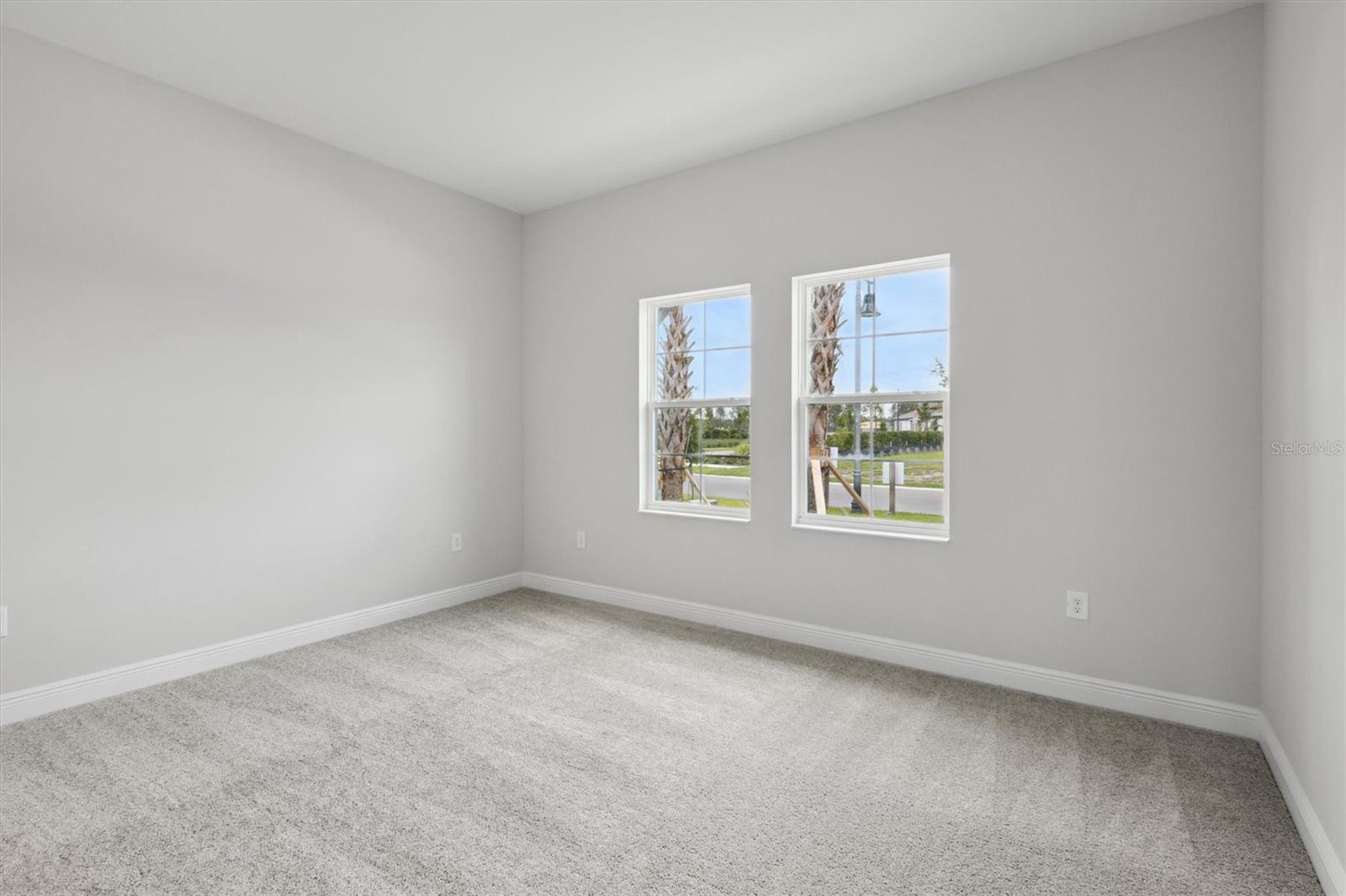 Listing photo id 12 for 35579 Stableton Lane