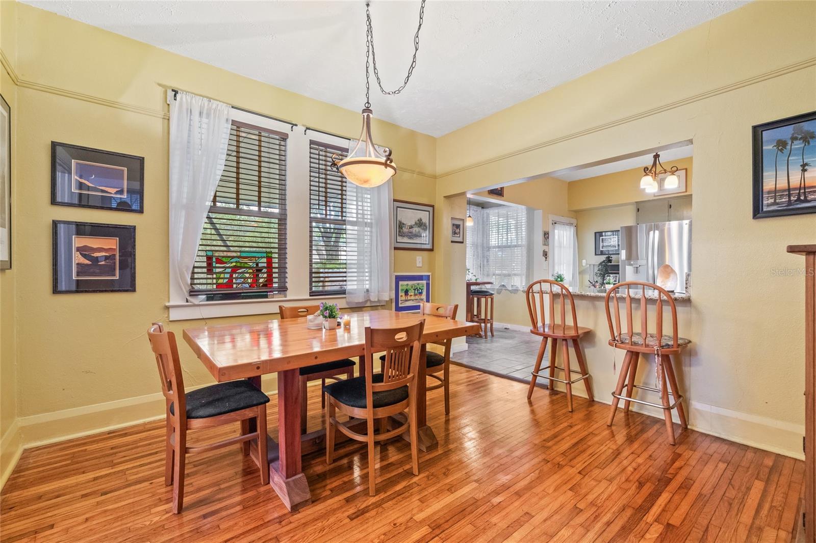 Image 10 of 48 For 916 Broad Street