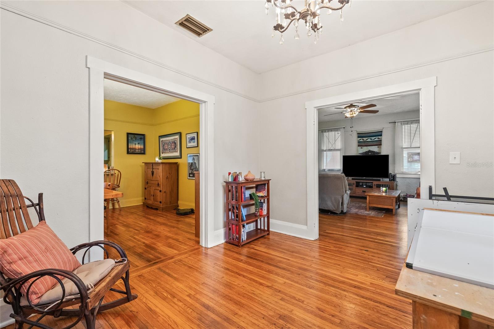 Image 8 of 48 For 916 Broad Street