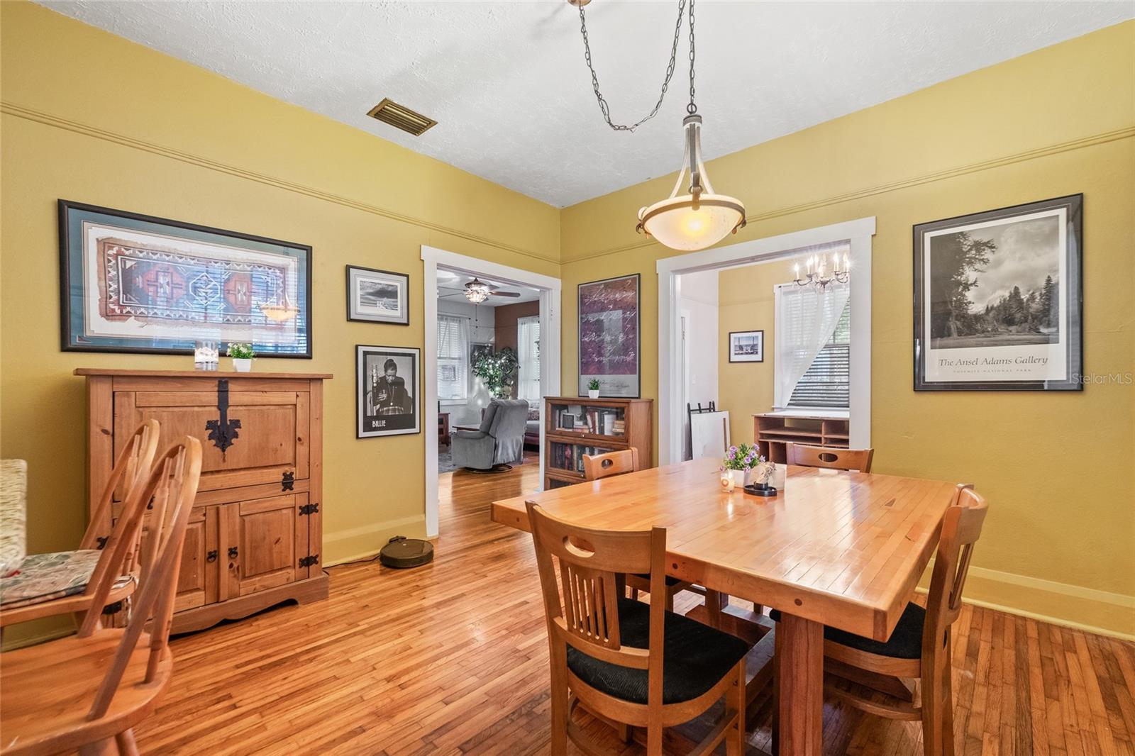 Image 9 of 48 For 916 Broad Street