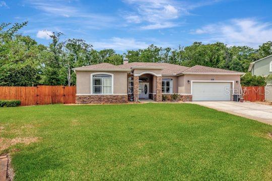 Listing photo id 0 for 10305 Worthy Lamb Way