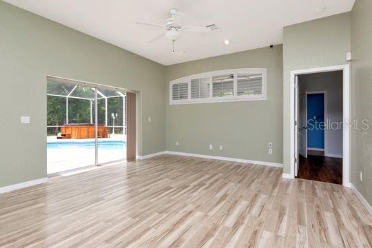 Listing photo id 27 for 10305 Worthy Lamb Way