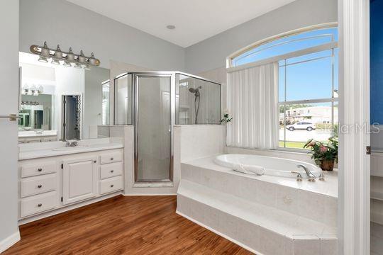 Listing photo id 34 for 10305 Worthy Lamb Way