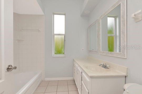 Listing photo id 44 for 10305 Worthy Lamb Way