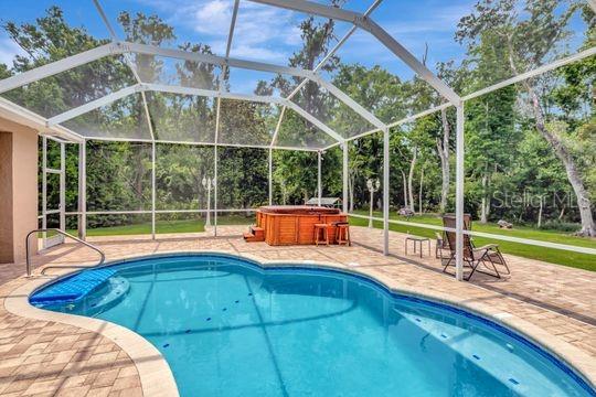 Listing photo id 49 for 10305 Worthy Lamb Way