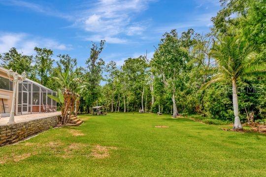 Listing photo id 51 for 10305 Worthy Lamb Way