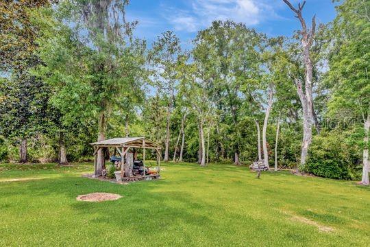 Listing photo id 52 for 10305 Worthy Lamb Way