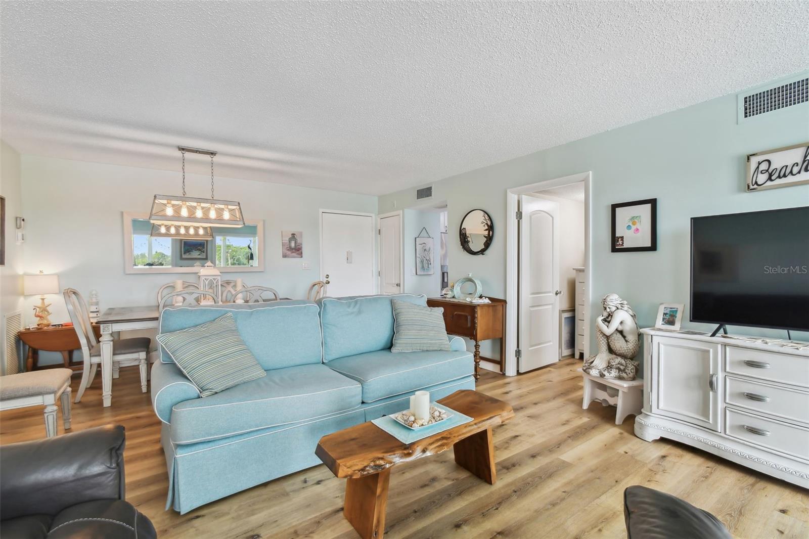 Image 15 of 81 For 10216 Regal Drive 310