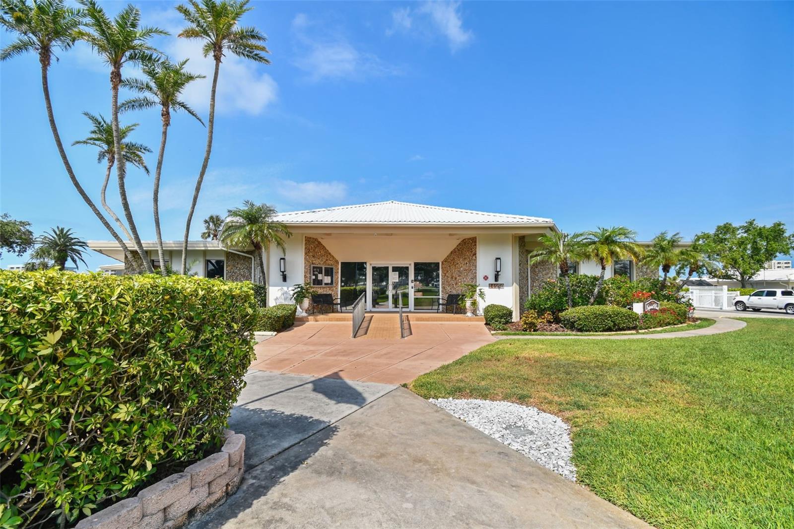 Image 68 of 81 For 10216 Regal Drive 310