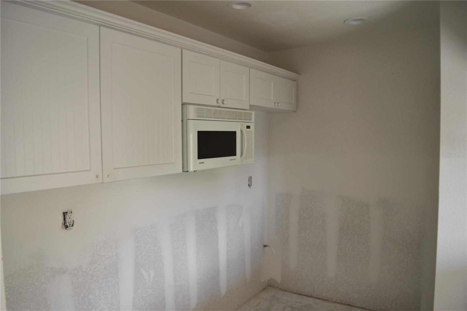Image 10 of 62 For 420 Moorings Cove Drive 420