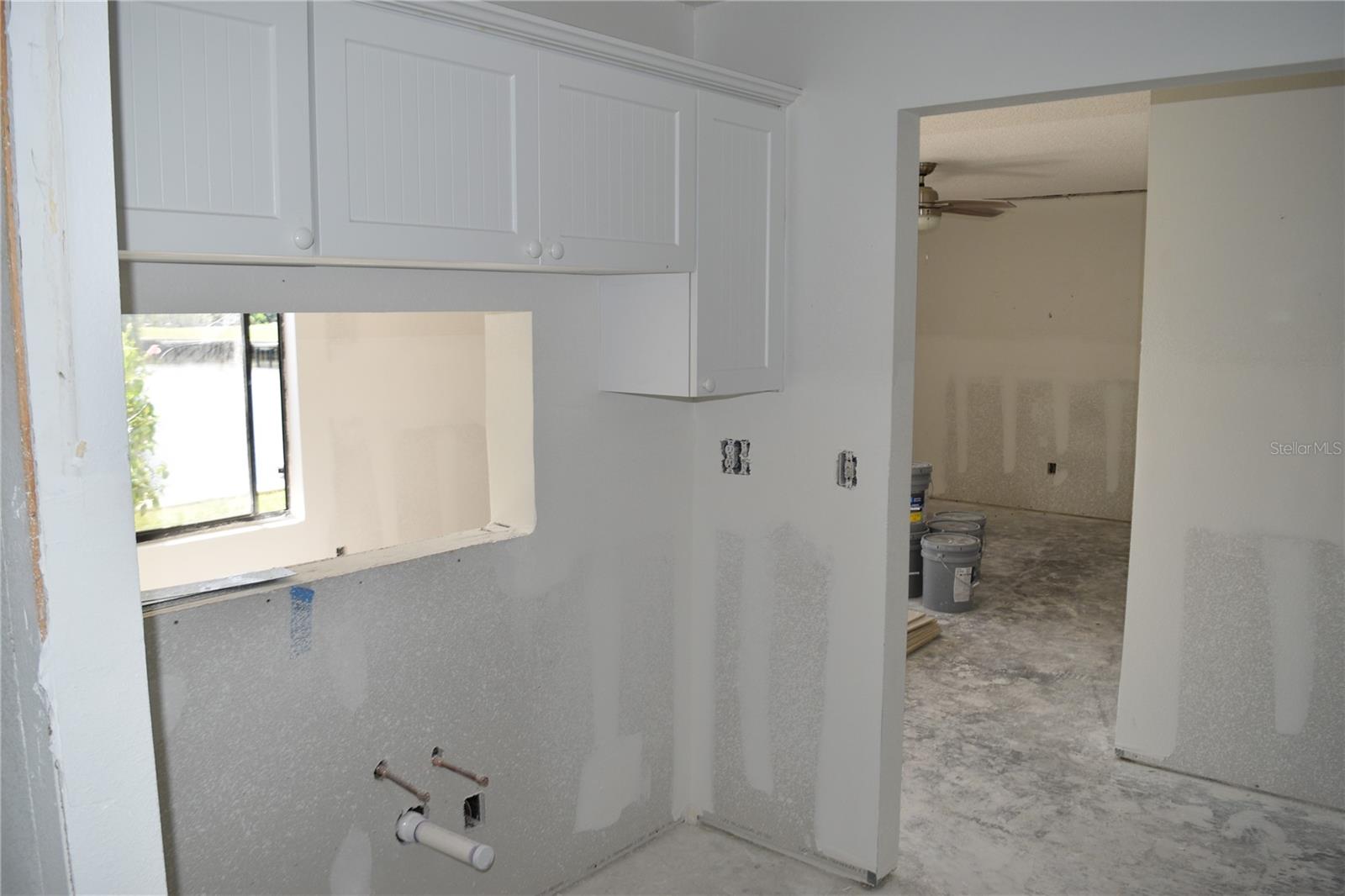 Image 11 of 62 For 420 Moorings Cove Drive 420
