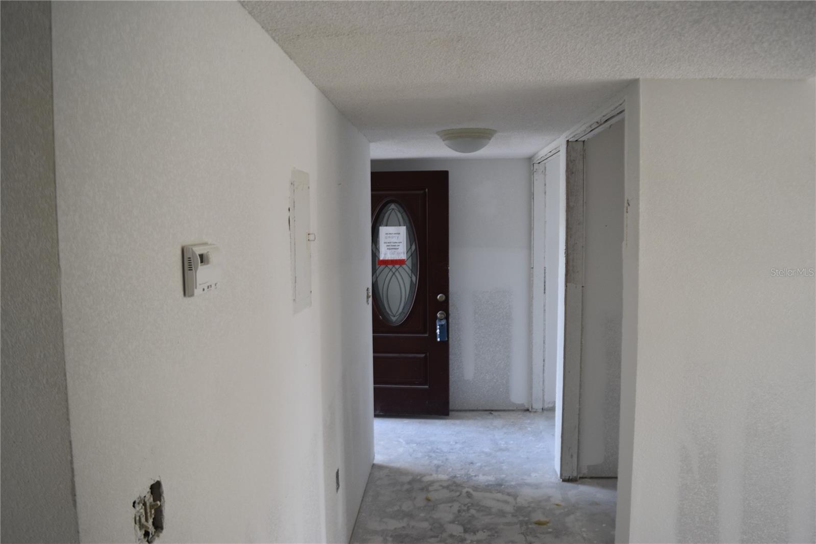 Image 7 of 62 For 420 Moorings Cove Drive 420