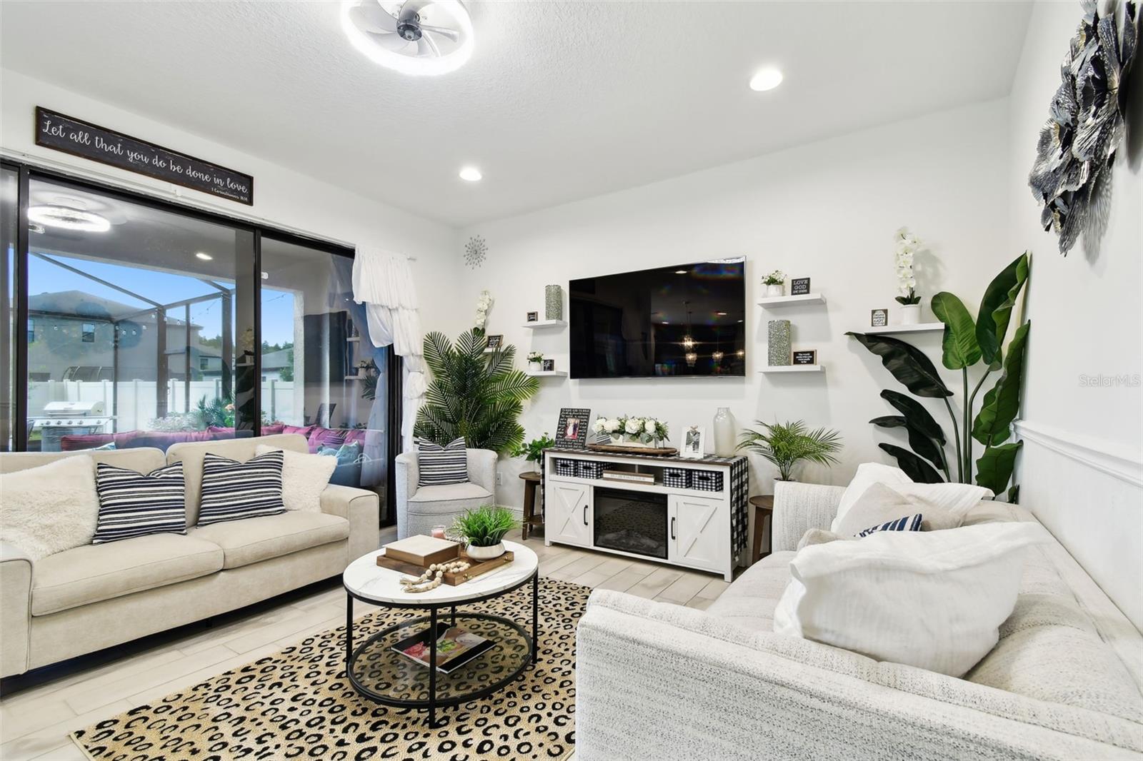 Image 12 of 84 For 12643 Horseshoe Bend Drive
